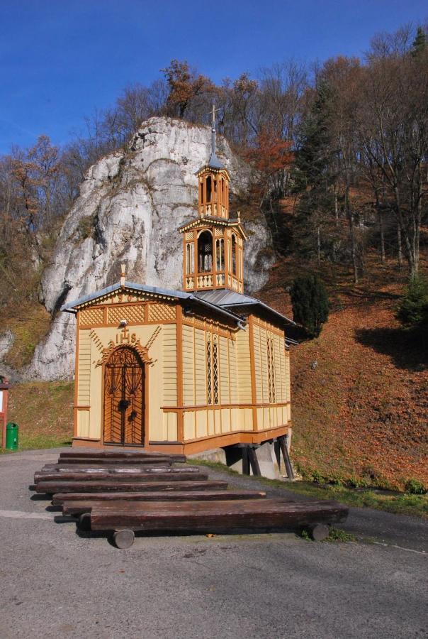 Pokoje Goscinne U Grazyny Ojcow Exteriér fotografie